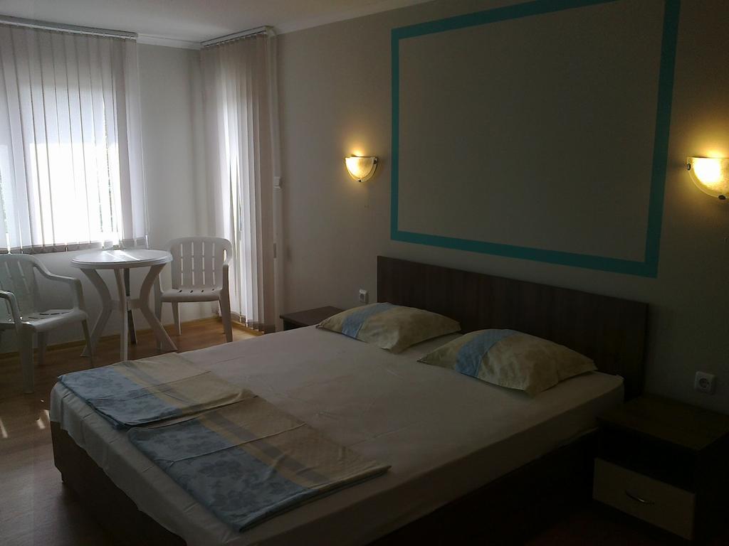 Guest Rooms Rusalka Kranewo Exterior foto